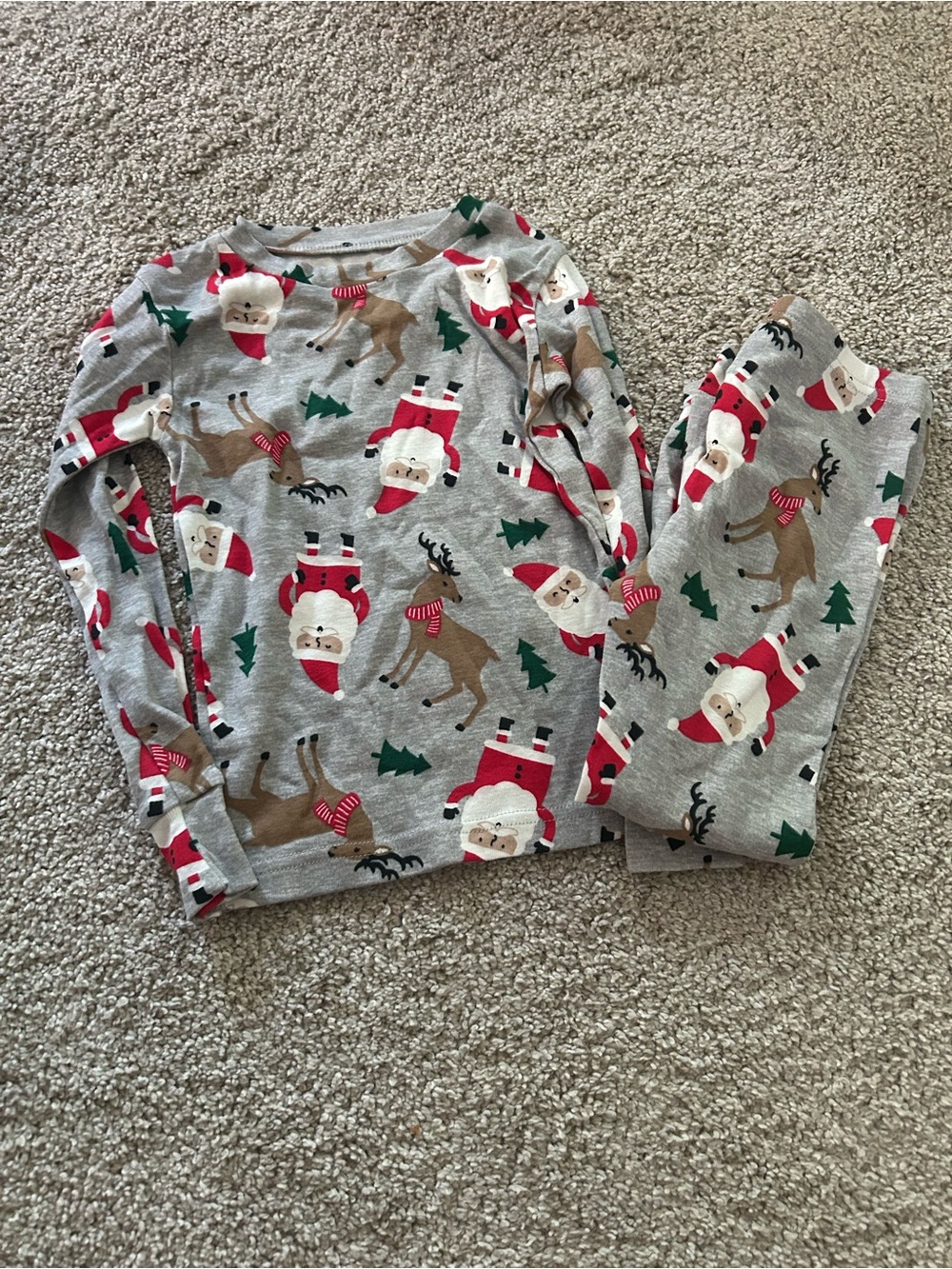 Carters 4T Christmas Santa Pajama Set Long Sleeve NWOT